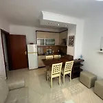 Apartment Henry's Golem (Tirana)